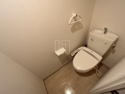 【トイレ】 | エステムコート心斎橋EASTIIIエクシード | エステムコート心斎橋EASTIIIエクシード　温水洗浄便座