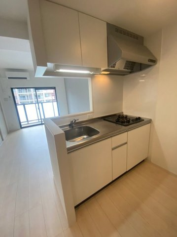 モダンパラッツォ大名のキッチン