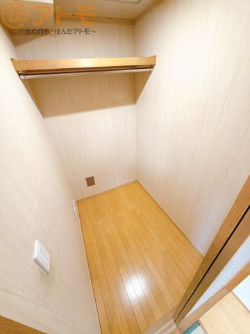 【収納】 | 駿河区小鹿　中古戸建 | 収納家具を減らせる容量の大きなクローゼット♪