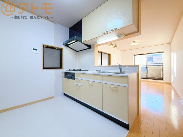 【キッチン】 | 駿河区小鹿　中古戸建 | 対面式のキッチンはリビングを見渡すことができるので安心♪家族の会話も増えそうですね♪