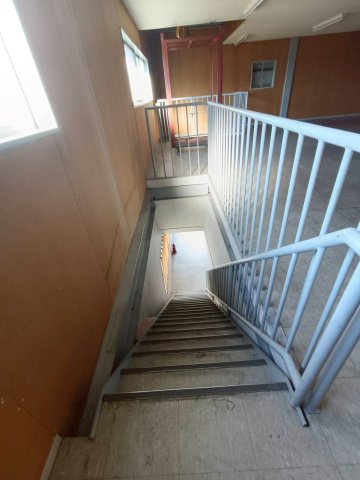 緑丘1丁目28-10店舗の内装