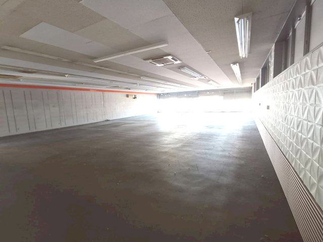 緑丘1丁目28-10店舗の内装