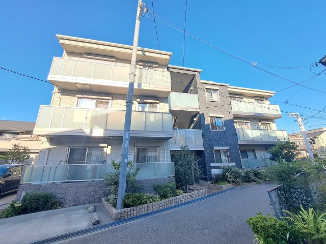 シャーメゾン　スパーツィオ