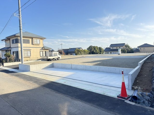 島田市　阪本　分譲地　全7区画　①の前面道路含む現地写真