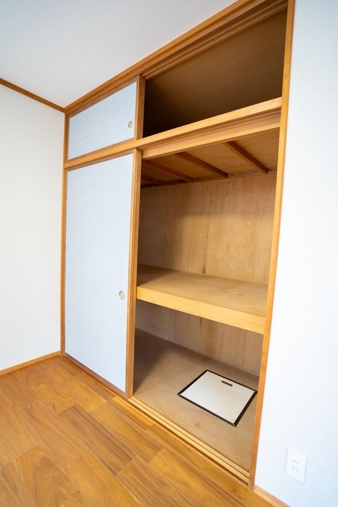 藤枝市　藤岡４丁目　中古住宅　３LDKの収納