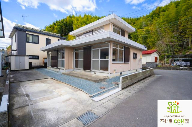 藤枝市　藤岡４丁目　中古住宅　３LDKの画像