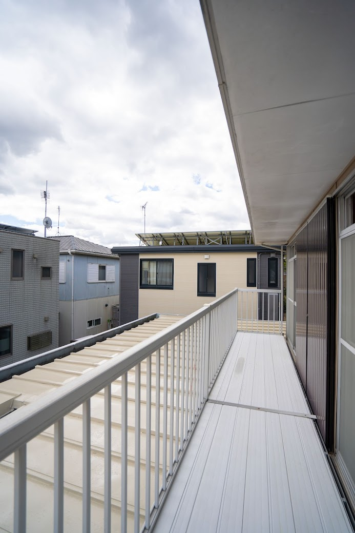 藤枝市　藤岡４丁目　中古住宅　３LDKのバルコニー