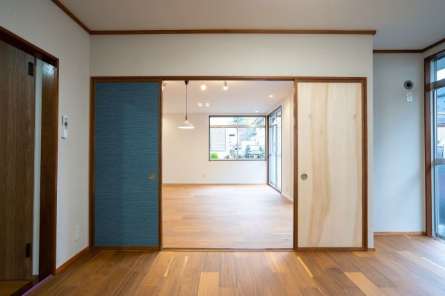 藤枝市　藤岡４丁目　中古住宅　３LDKの洋室