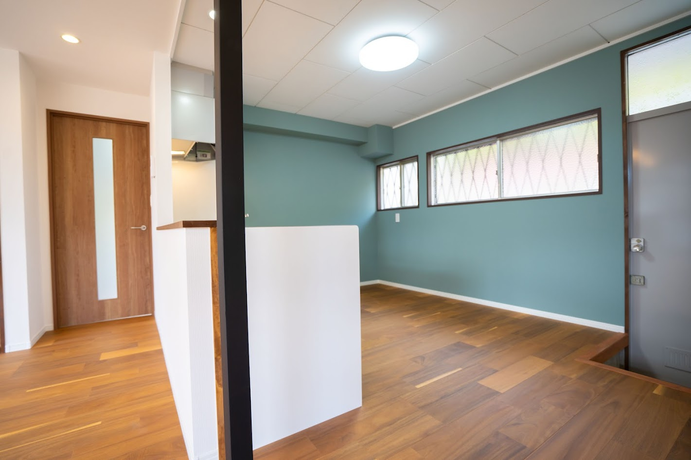 藤枝市　藤岡４丁目　中古住宅　３LDKのキッチン