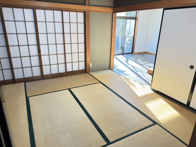 焼津市　坂本　中古住宅　5SLDKの和室