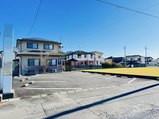 藤枝市　青南町５丁目　治療所付中古住宅の前面道路含む現地写真