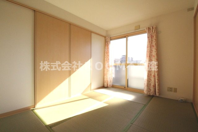 リーフレットエコー Ⅱ号館の和室|和室があれば、来客や子供用のスペースとして活躍します