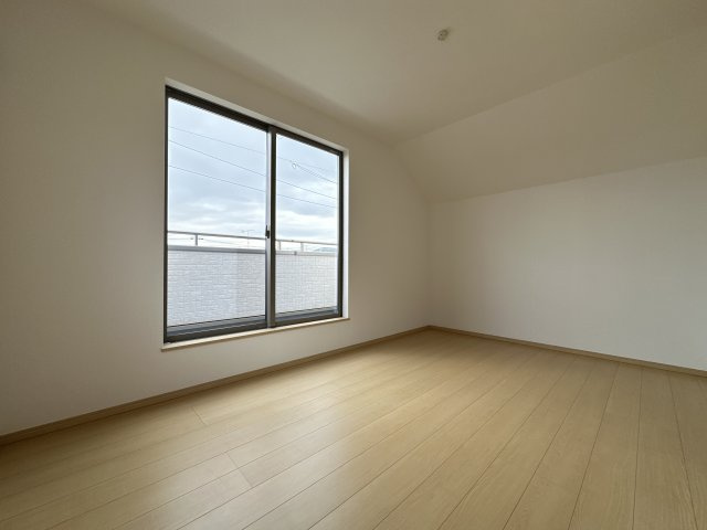 神戸市垂水区桃山台３丁目新築戸建１号棟の洋室