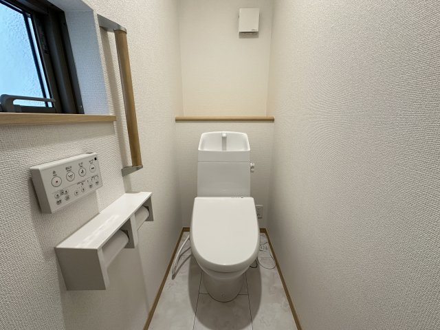 神戸市垂水区桃山台３丁目新築戸建１号棟のトイレ