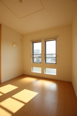 【洋室】 | カーサ立部