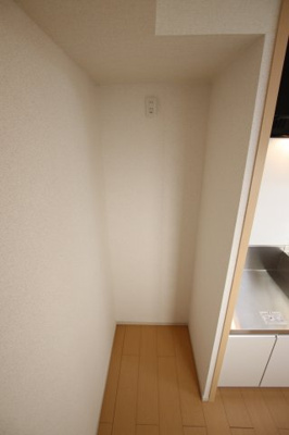 【その他】 | カーサ立部 | 冷蔵庫スペース