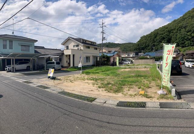 Livele Garden.S北区吉備津第3 新築分譲住宅全2棟の前面道路含む現地写真