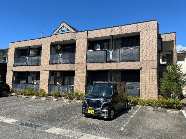 Ｓａｎｔａ　ＰｌａｃｅⅡの外観|外観写真（昼）