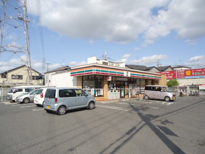 【周辺】 | リバーサイドヒルズ | セブンイレブン高石取石7丁目店まで462ｍ