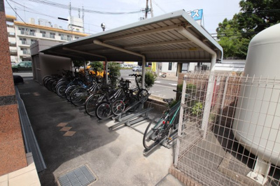 【設備】 | KIフードアルティフェスビュー | 駐輪場