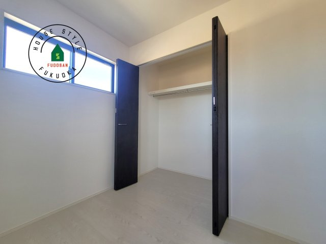 那珂川市今光8丁目第3-2棟（1号棟）の内観：施工例|大きなスペースがあり、収納には困りません。