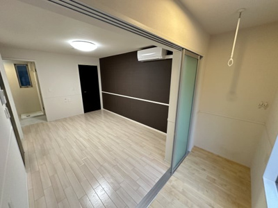 【設備】 | シャーロットハウス | インナーバルコニーです