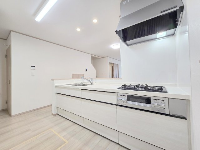 青梅市新町１丁目　全４棟のキッチン