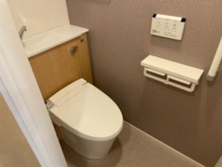 【トイレ】 | メゾンブリエ | 落ち着いた色調のトイレです