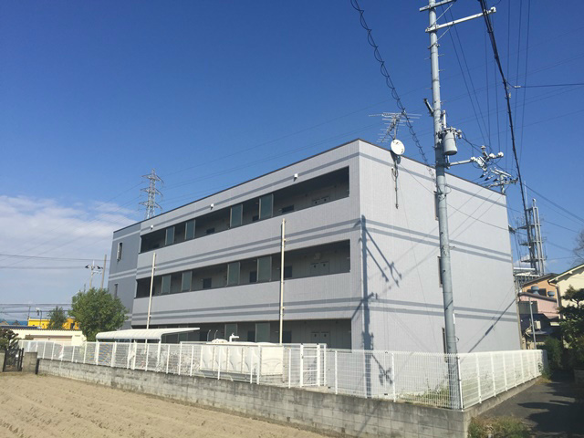 岸和田市土生町の賃貸マンションの外観|物件の外観です