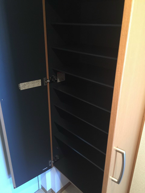 岸和田市土生町の賃貸マンションの収納|専用の収納スペースです