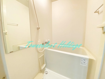 【浴室】 | グランドコンシェルジュ藤沢 | 清潔感のあるお風呂です♪