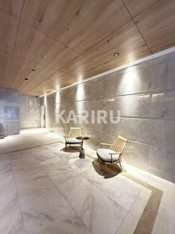 ルフォンプログレ南森町のロビー