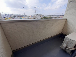 【バルコニー】 | アイーダ・メイカ | 陽当たり良好なバルコニーです