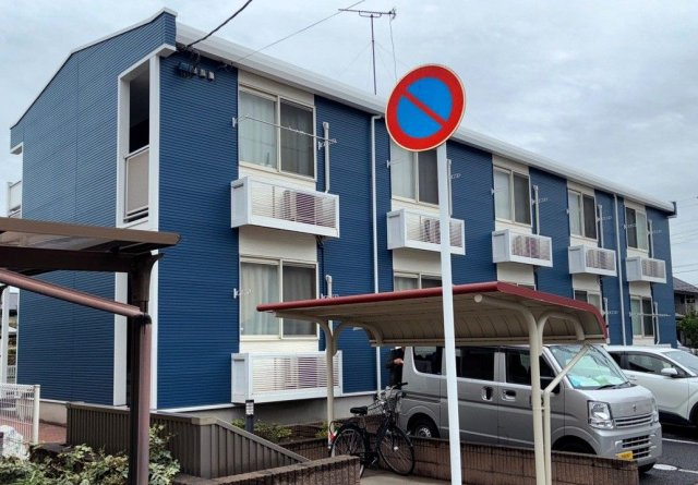 落ち着いた雰囲気の外観です