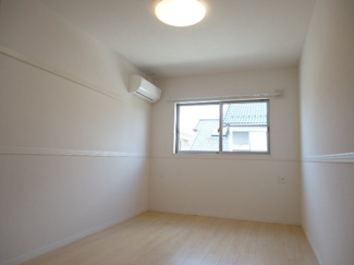 【内装】 | アーバンコートM | 北側洋室