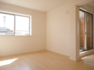 【内装】 | アーバンコートM | 南側洋室