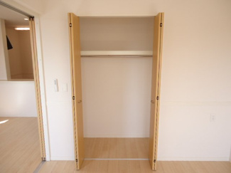 【収納】 | アーバンコートM | 南側洋室収納