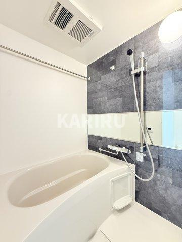 ルフォンプログレ南森町の浴室