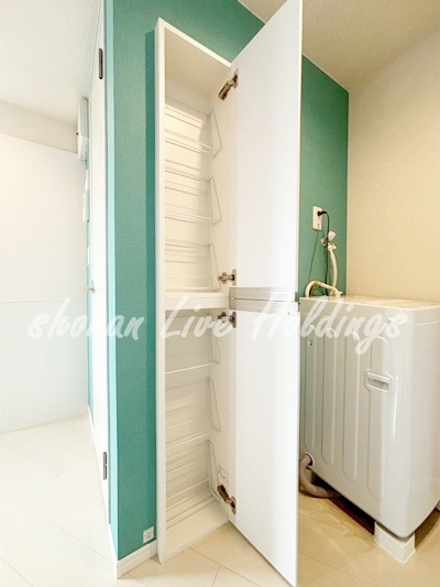 ユナイト汐入ページ・ワンの収納|シューズボックス付き