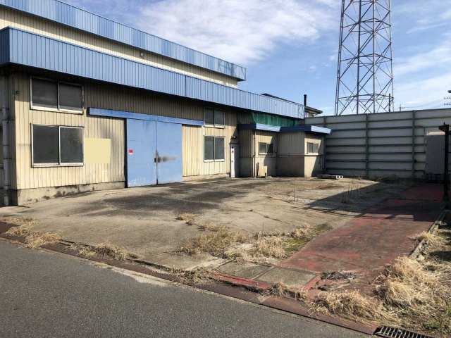 小垣江町池上貸工場の外観