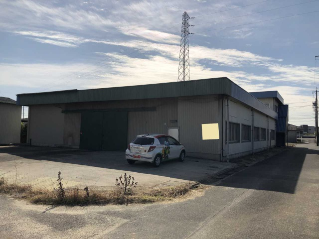 小垣江町池上貸工場の外観