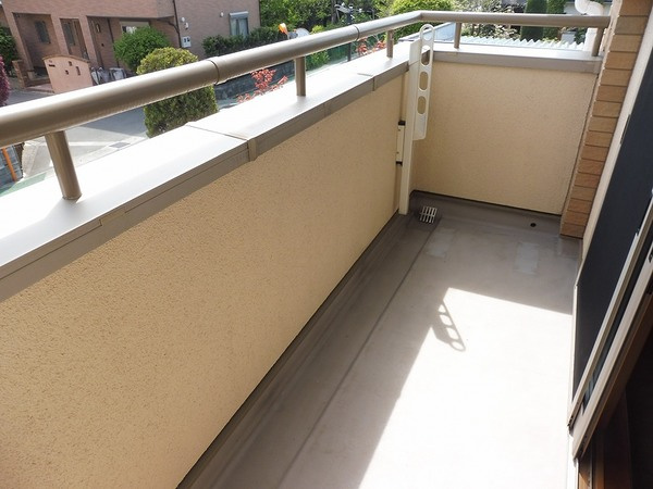ディアコート戸建【キャッシュバック対象物件】のバルコニー