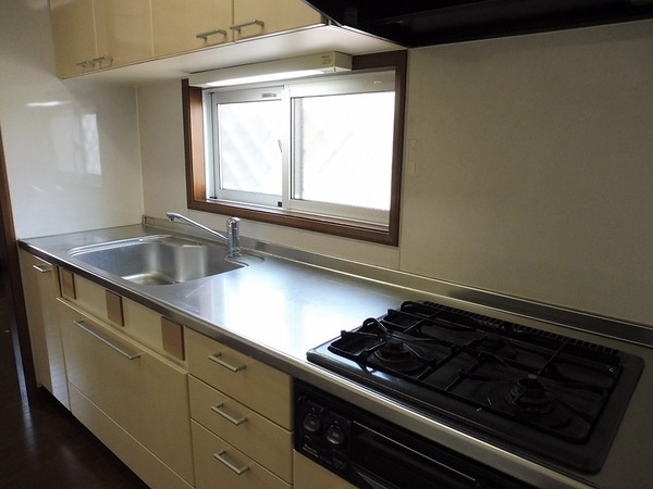 ディアコート戸建【キャッシュバック対象物件】のキッチン