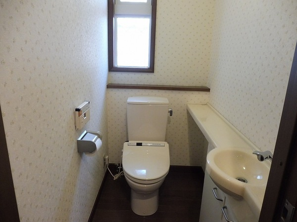 ディアコート戸建【キャッシュバック対象物件】のトイレ