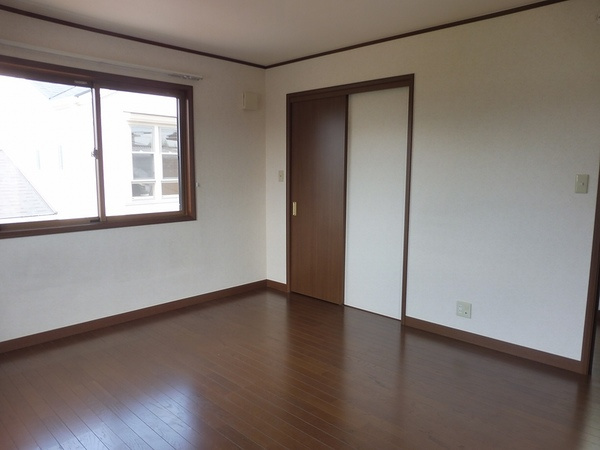 ディアコート戸建【キャッシュバック対象物件】の洋室