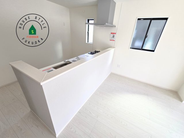 糸島市前原南2丁目第1-1棟(1号棟)　の内観：施工例|会話が弾む場所として居心地の良いリビングです。