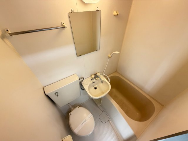 アレイ御幸の浴室|日々の疲れを癒すお風呂付です