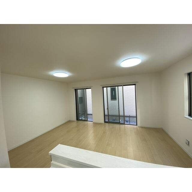 Kolet葛飾水元#02の居間・リビング