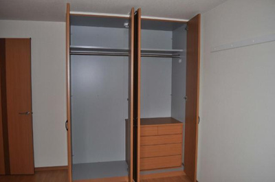 【収納】 | グランドール・ヴィラ | クローゼット（開）