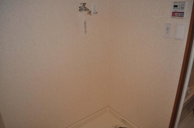 【その他】 | グランドール・ヴィラ | 洗濯機置場